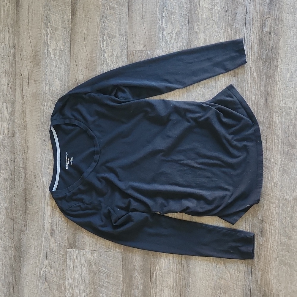 Black maternity shirt